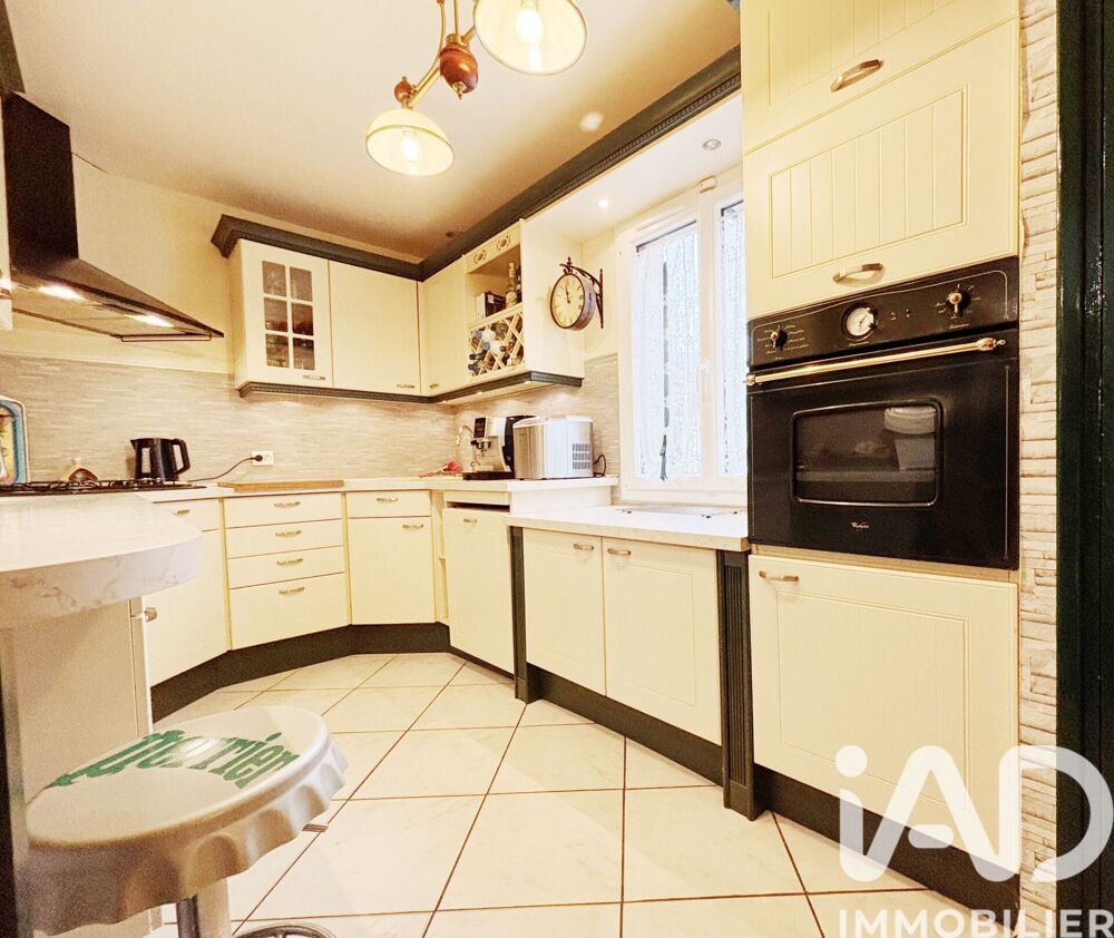 Vente Maison Vente Maison traditionnelle 6 pièces Corbeil-essonnes
