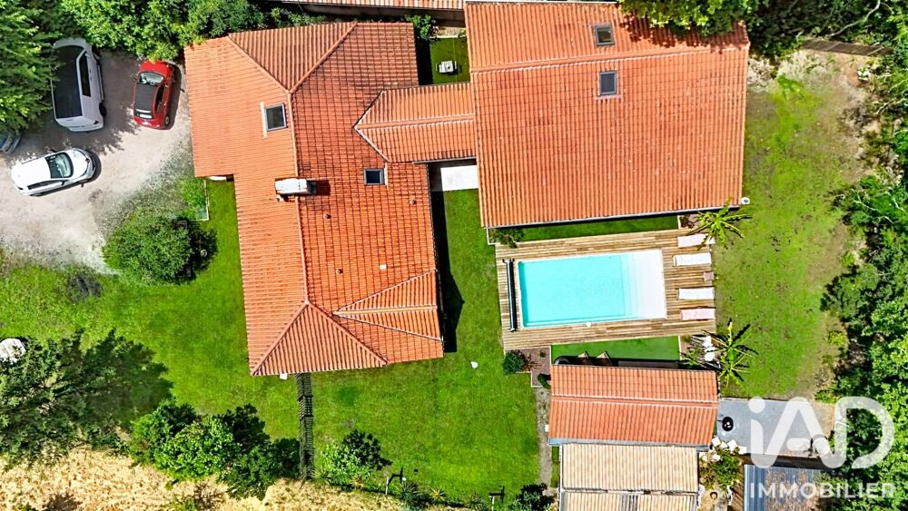 à vendre  Maison Parentis-en-Born (40160)