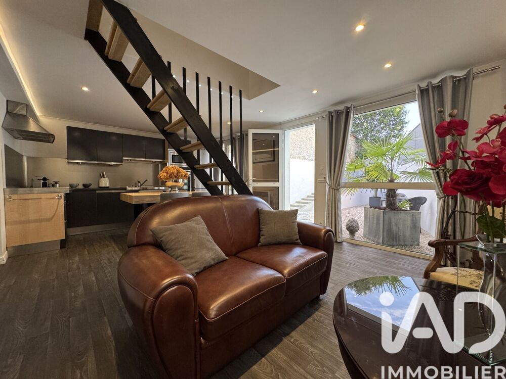 Vente Maison Vente Maison de ville 6 pièces La rochelle