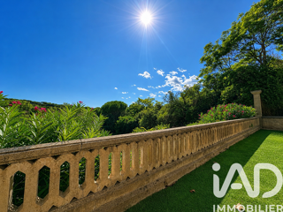  Maison à vendre 15 + pièces 736 m²