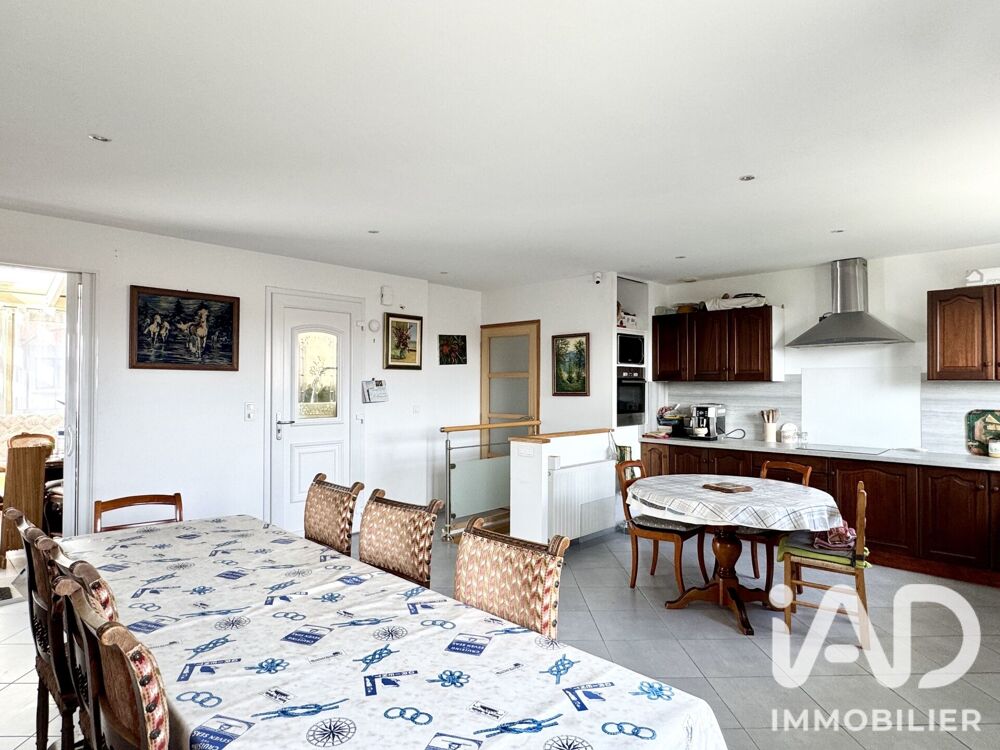 Maison 5 pièces 100 m² · à Saint-Xandre · 100 m² · 354 000 €