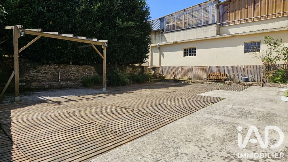 Vente Maison Vente Maison de village 8 pièces Langast