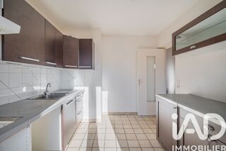  Appartement � vendre 4 pi�ces 93 m�