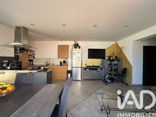  Immeuble à vendre 328 m²