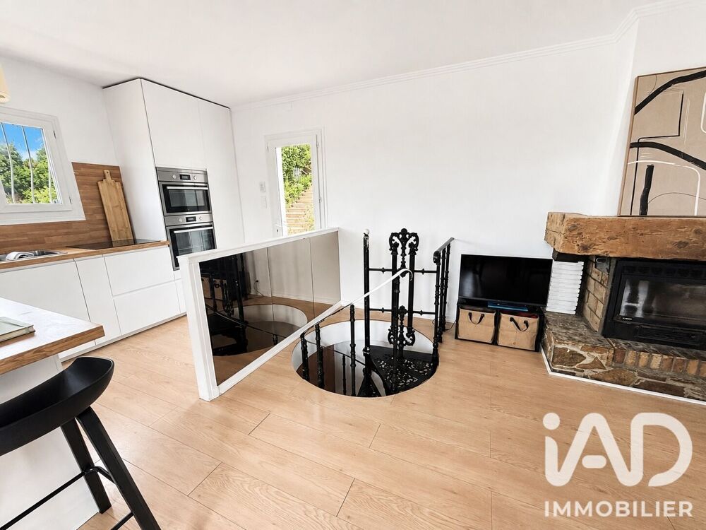 Vente Maison Vente Maison/villa 5 pièces Cavalaire-sur-mer
