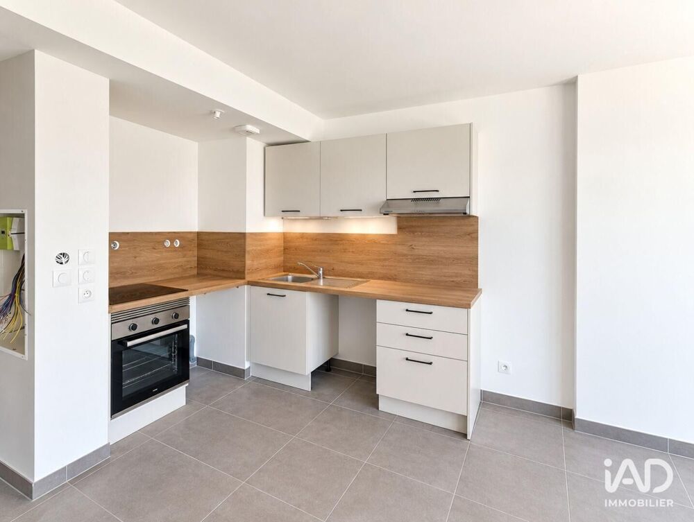   Monteux (84170)
