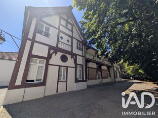  Appartement à louer 3 pièces 84 m²