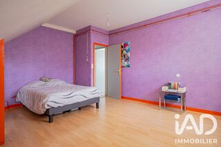  Maison à vendre 10 pièces 214 m²