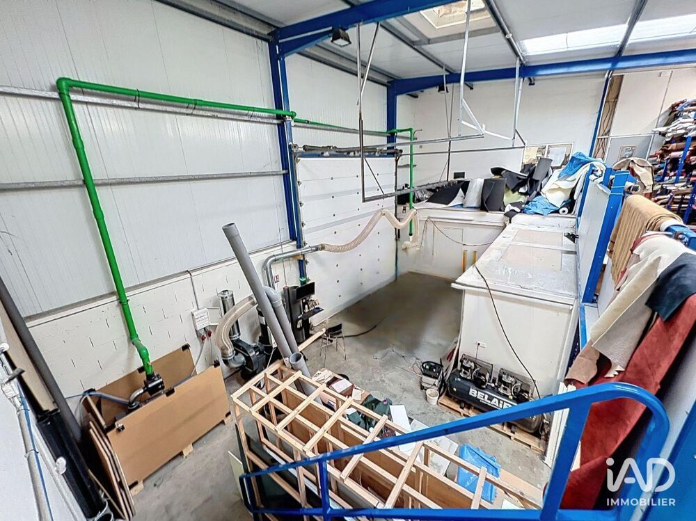   Location Local d'activités 330 m&sup2; 