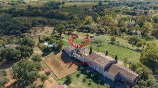  Maison  vendre 15 + pices 640 m