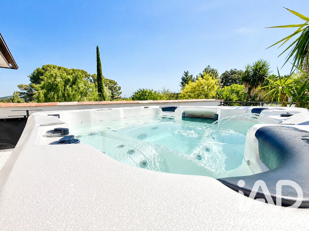 à vendre  Maison Sanary-sur-Mer (83110)