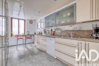  Maison � vendre 8 pi�ces 175 m�