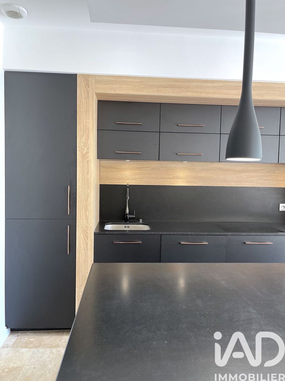 à vendre  Appartement Bordeaux (33800)