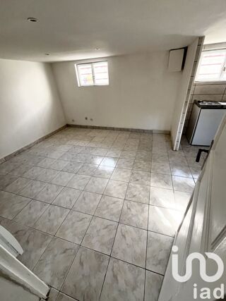  Immeuble à vendre 100 m²