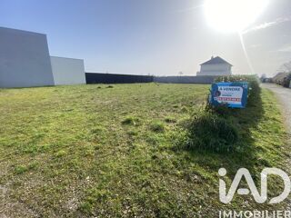  Terrain à vendre 643 m²