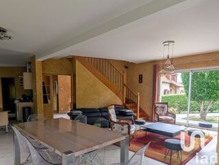  Maison à vendre 6 pièces 236 m²