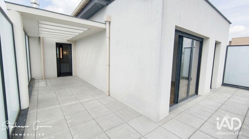 location Appartement - 3 pièce(s) - 72 m² Livry-Gargan (93190)