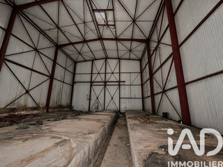  Parking / Garage à vendre 352 m²