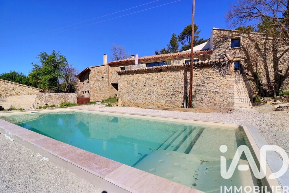 Vente Maison Vente Domaine 8 pièces Entrechaux