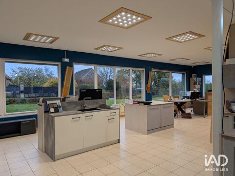 Vente Local d'activit&eacute;s 1 000 m&sup2; 162000 72260 Courgains