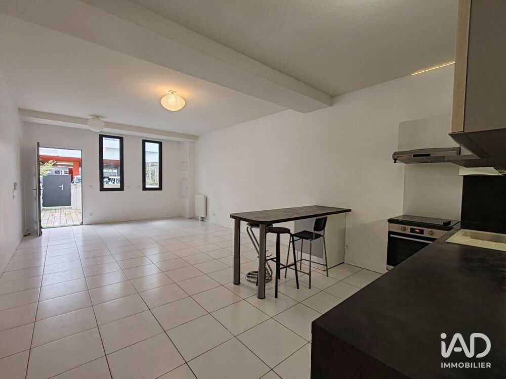   Vente Bureaux 75 m&sup2; Bordeaux
