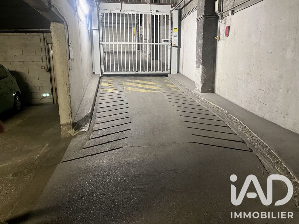 Vente Parking/Garage Vente Parking 12 m&sup2; Paris 12