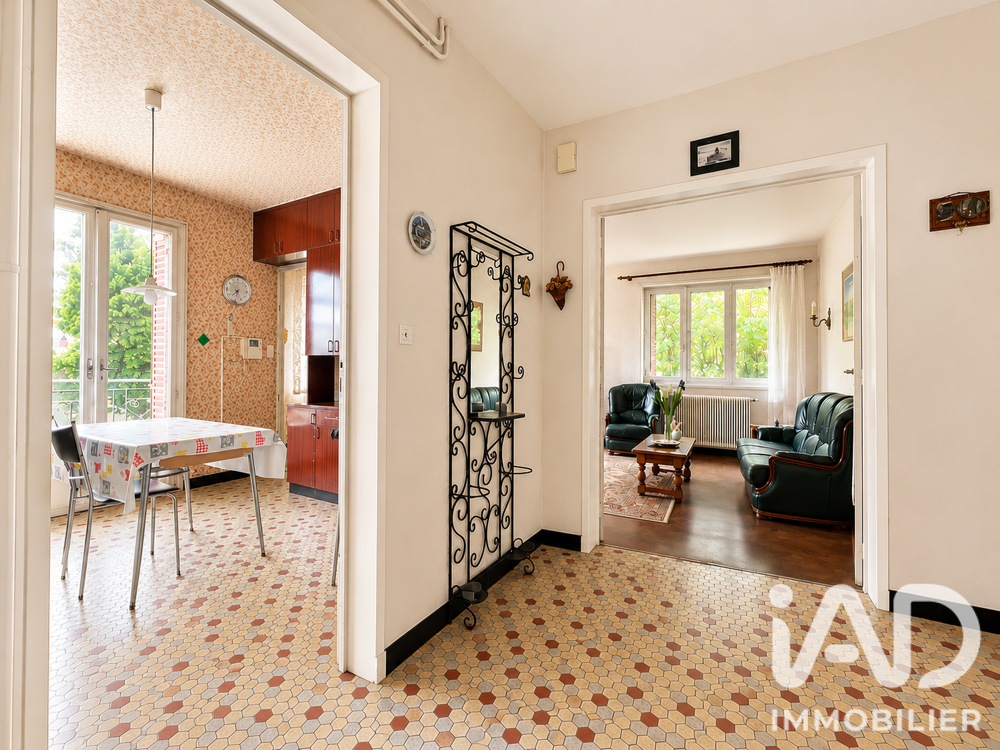 vente Maison - 6 pièce(s) - 160 m² Sayat (63530)