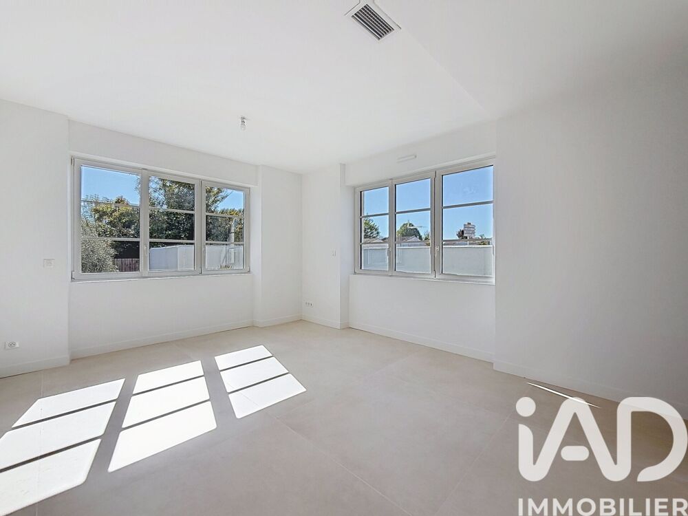 vente Maison - 6 pièce(s) - 138 m² Sainte-Soulle (17220)
