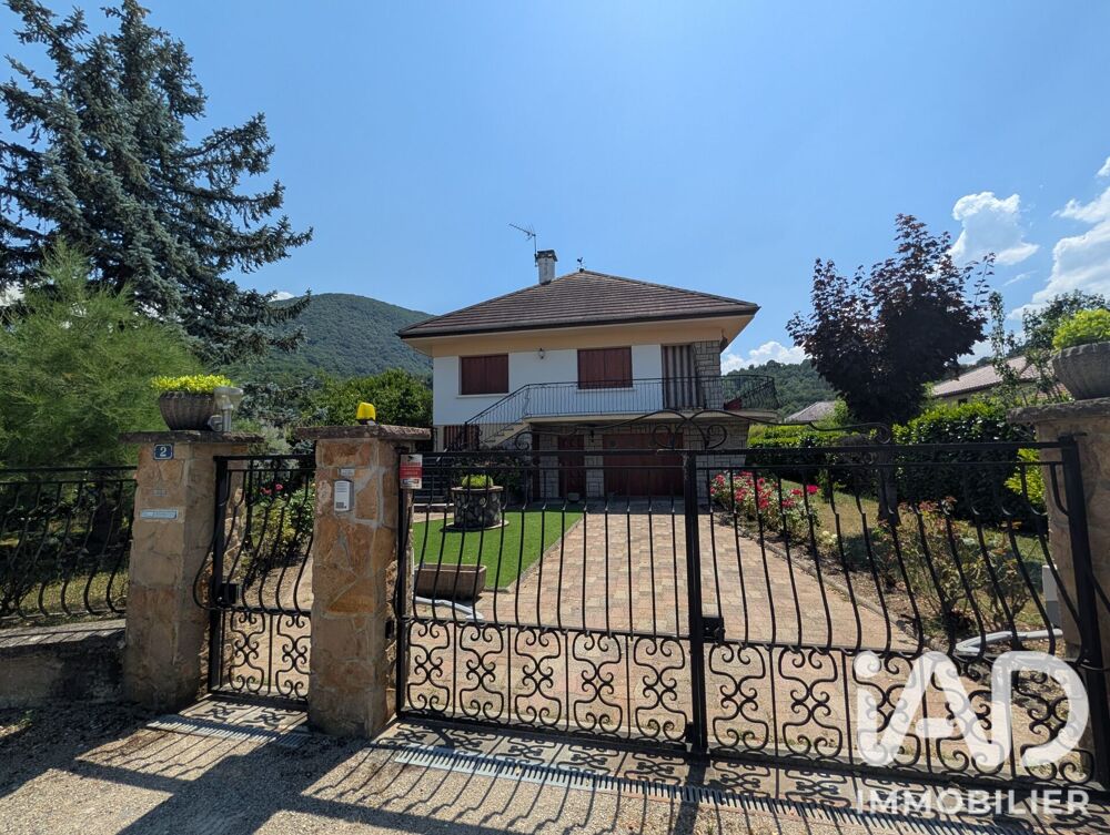 Vente Maison traditionnelle 7 pièces