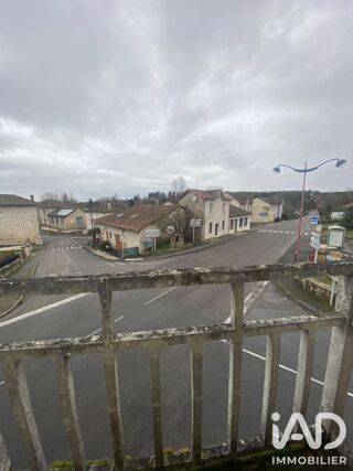  Appartement à louer 4 pièces 80 m²