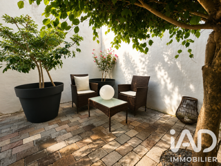  Maison à vendre 8 pièces 275 m²