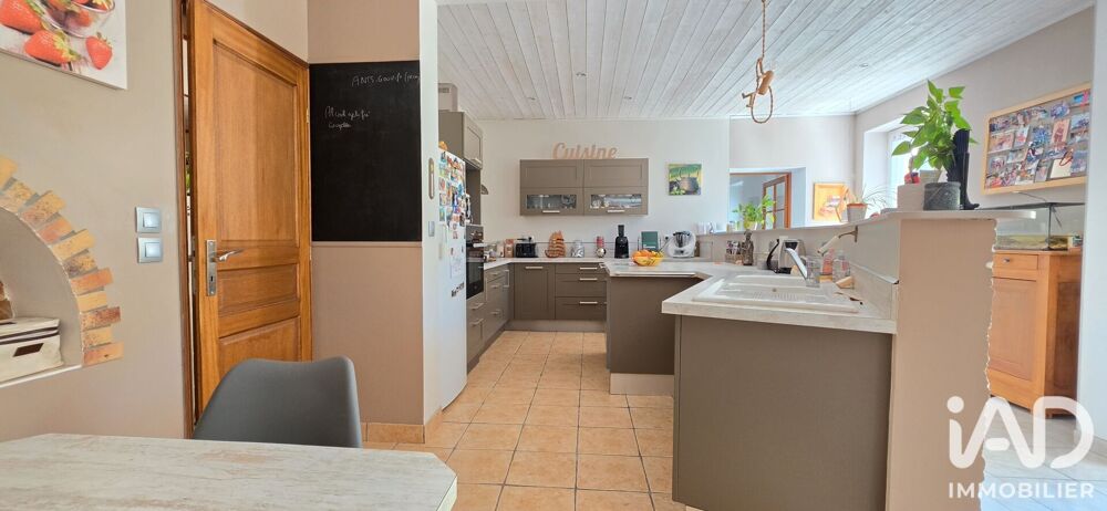 vente Maison - 4 pièce(s) - 202 m² Charentilly (37390)