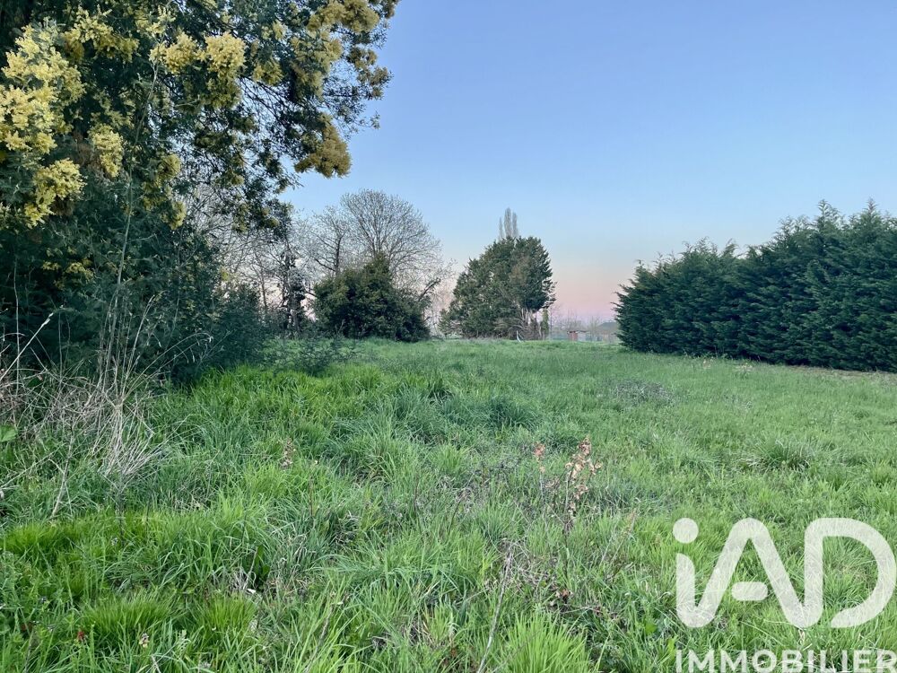Vente Terrain Vente Terrain à bâtir 2 411 m&sup2; Gayan