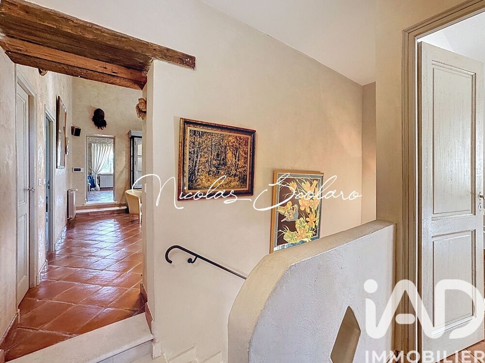 � vendre  Maison Cheval-Blanc (84460)