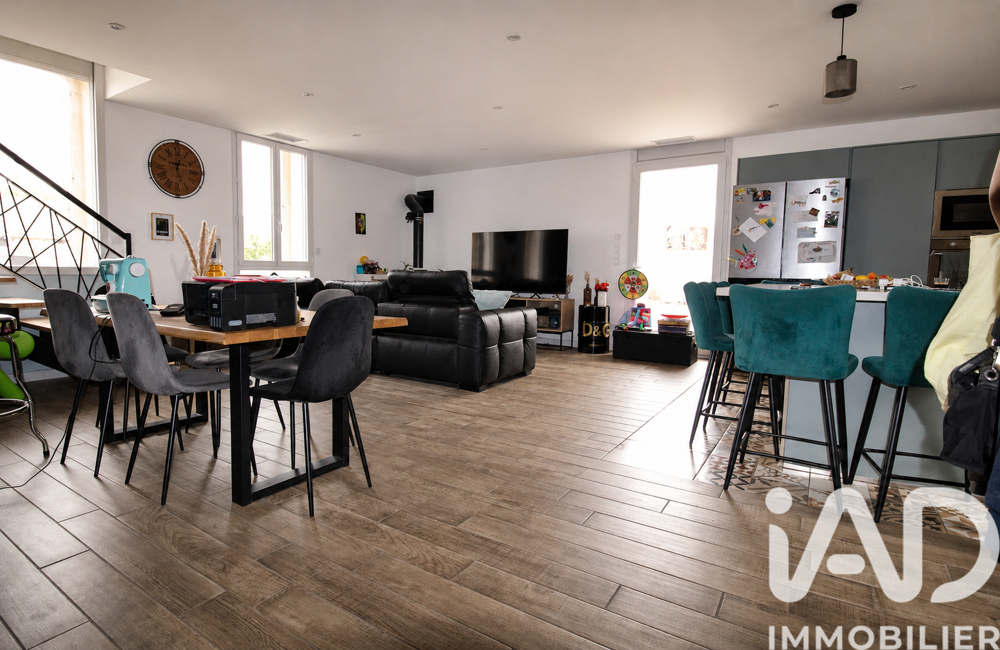 Vente Maison Vente Maison traditionnelle 11 pièces Bages