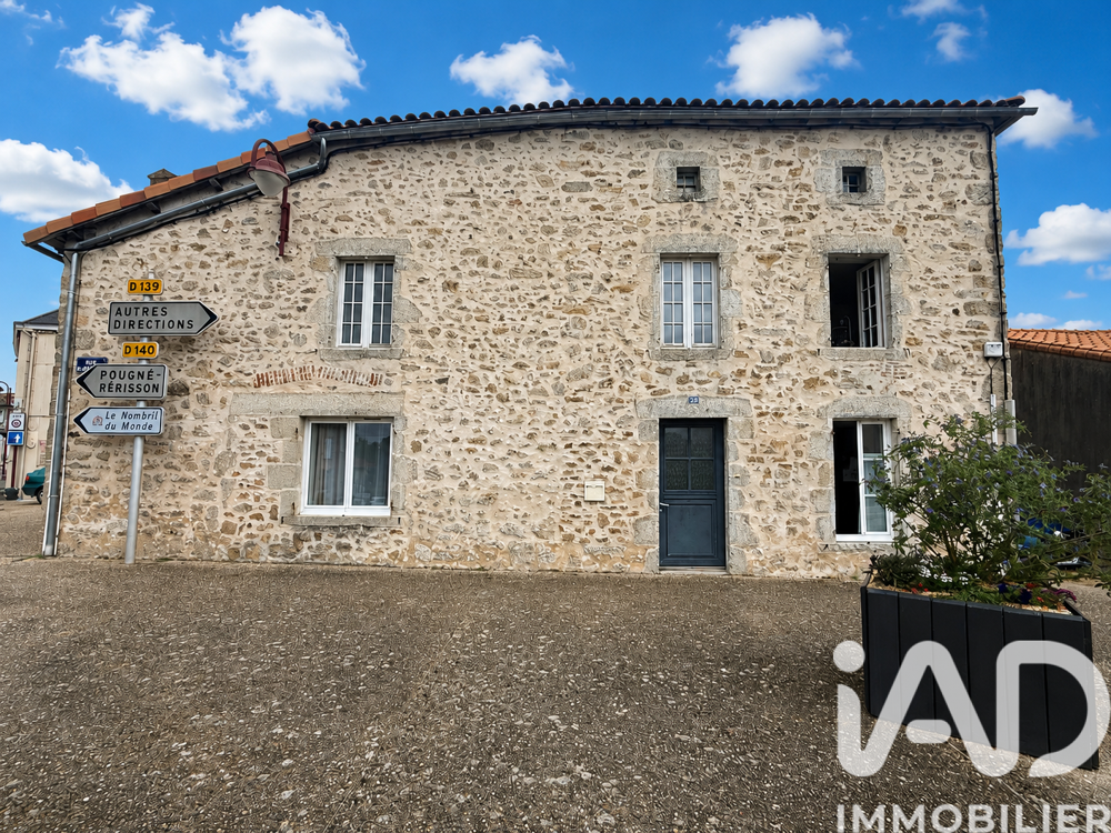 vente Maison - 5 pièce(s) - 175 m² Saint-Aubin-le-Cloud (79450)