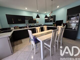  Maison à vendre 6 pièces 219 m²