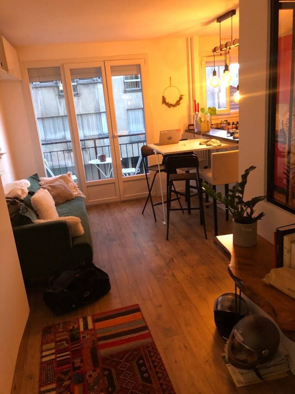 Vente Appartement 2 pièces refait à neuf avec balcon Paris 10