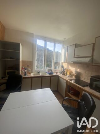  Appartement à louer 4 pièces 55 m²