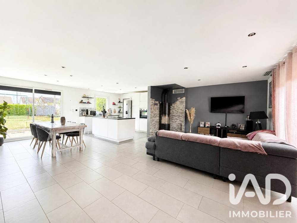 Vente Maison Vente Maison/villa 7 pièces Binas