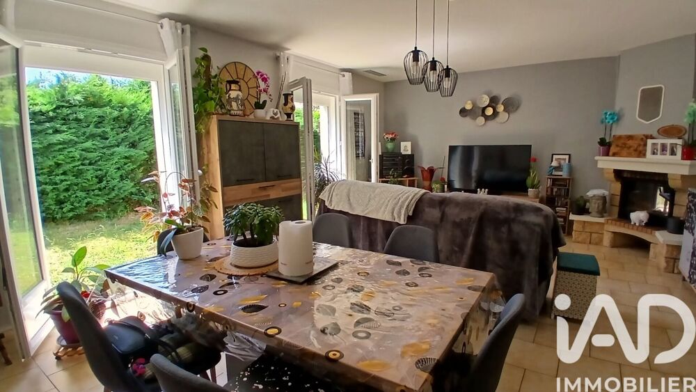 Vente Maison Vente Maison traditionnelle 5 pièces La caillère-saint-hilaire