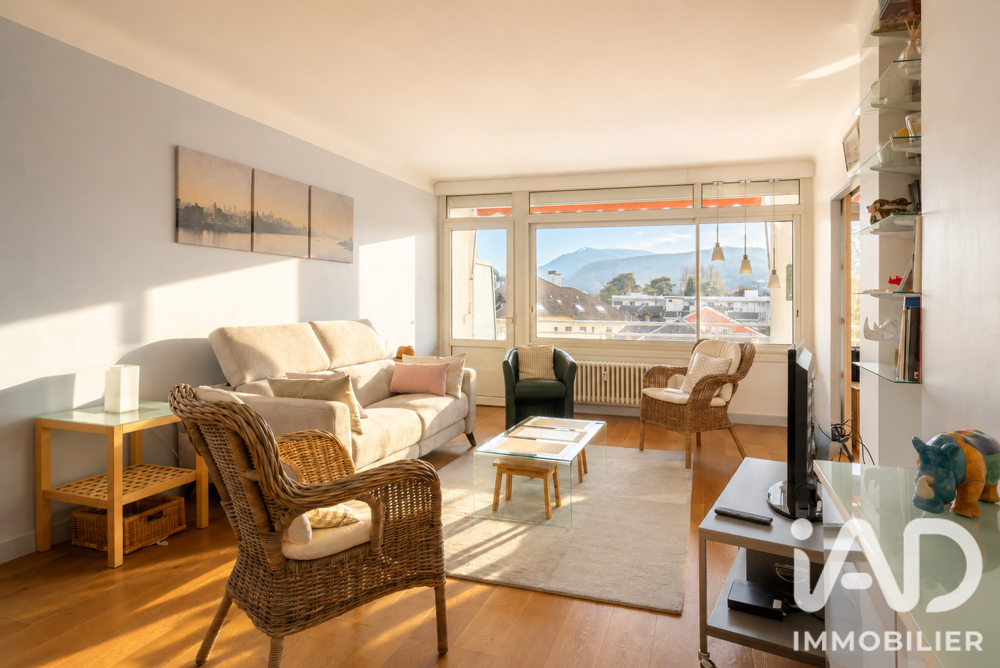 Appartement 3 pièces 86 m² · à Annecy · 86 m² · 710 000 €