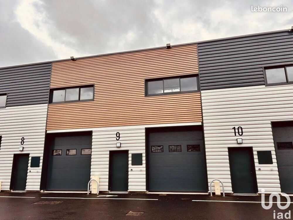   Location Local d'activités 127 m&sup2; 