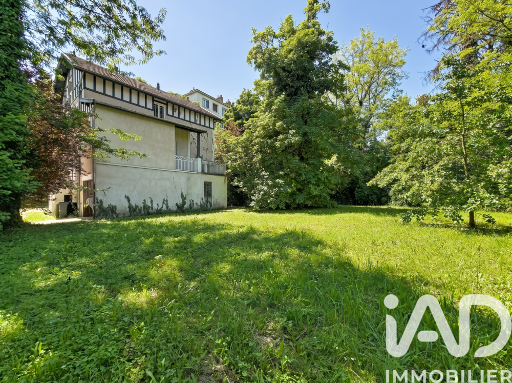 à vendre  Maison Tassin-la-Demi-Lune (69160)
