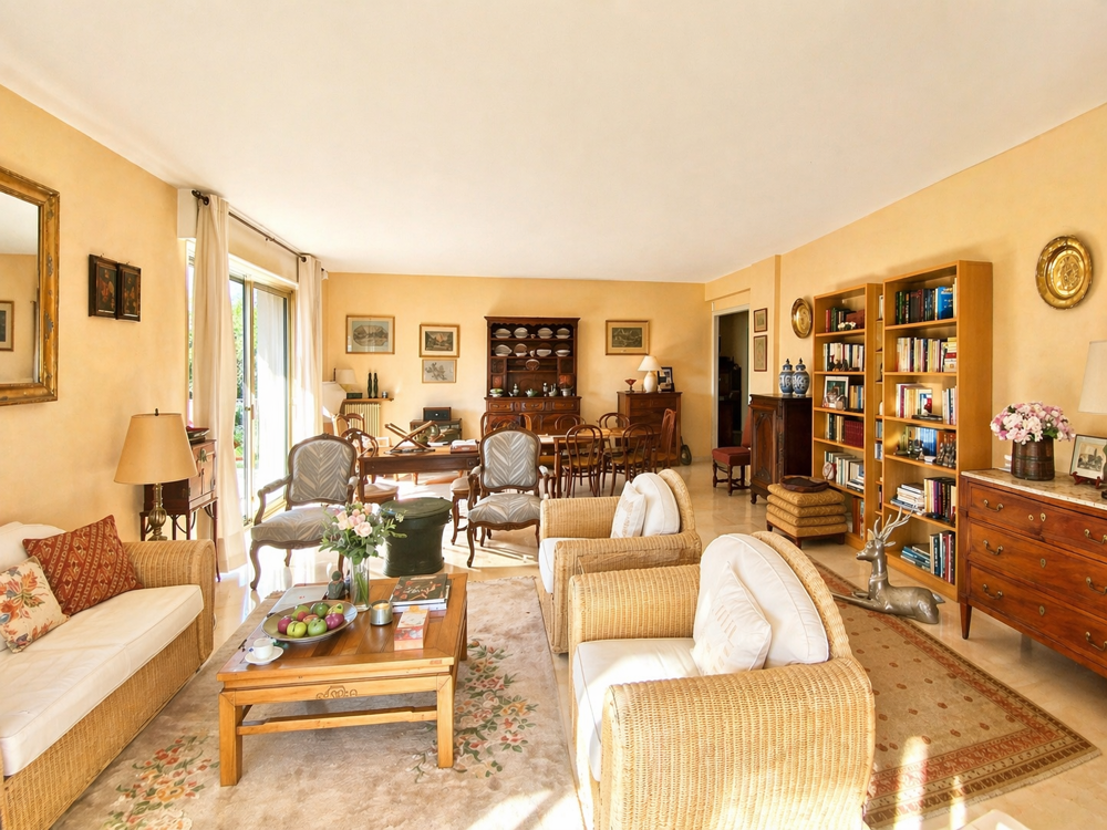 Vente Appartement Appartement 3 pièces avec vue, 115 m2, Antibes Antibes