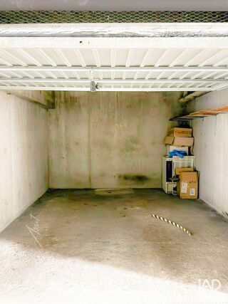  Parking / Garage à louer 15 m²