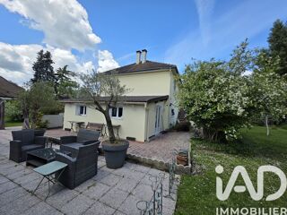  Maison à vendre 10 pièces 185 m²