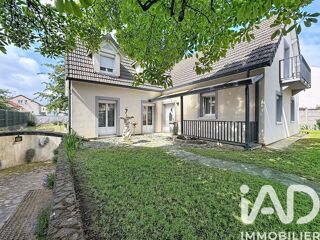  Maison � vendre 7 pi�ces 210 m�