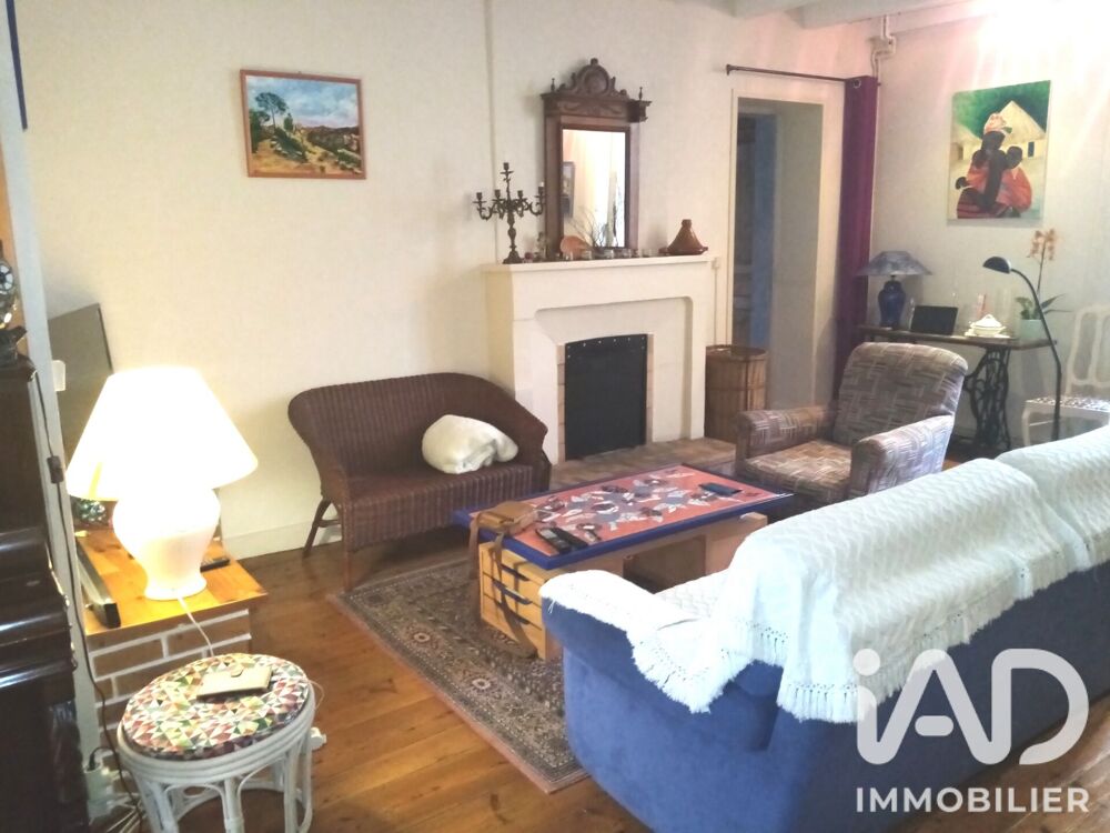 Vente Maison Vente Maison de ville 11 pièces Surgères