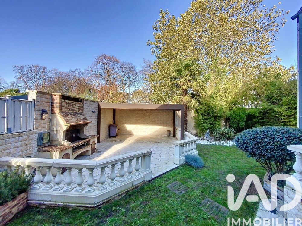 à vendre  Maison Saint-Denis (93200)